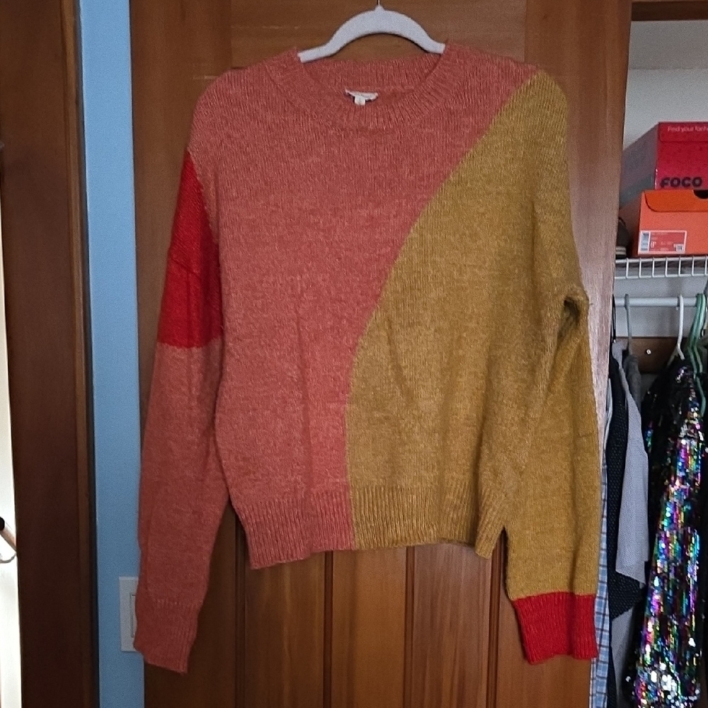 Hem & Thread Multicolor Crew Neck Sweater